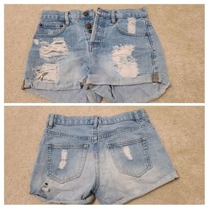 High wasted distressed denim jean shorts